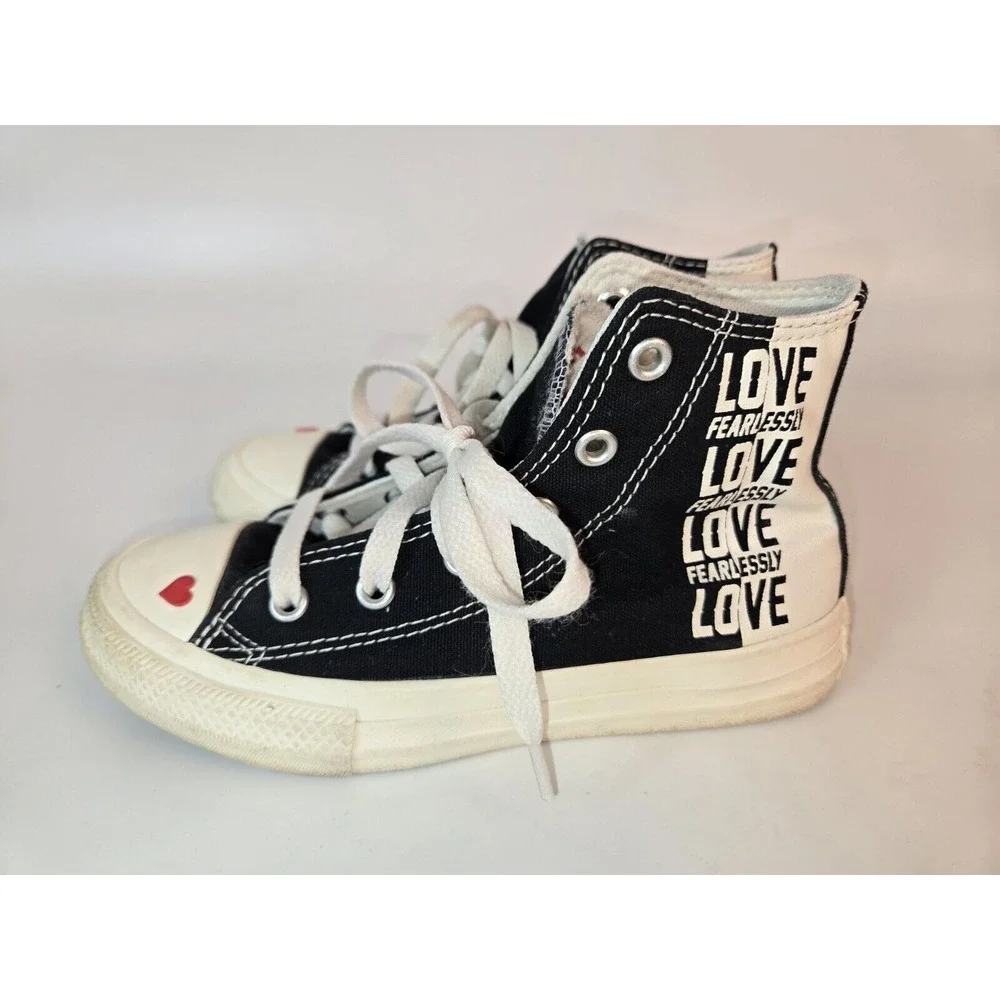 Converse‎ Love Fearlessly Yourself First US 13 Black White Red Heart, Kids